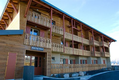 Lagrange Vacances Les Chalets De L'Adet Saint-Lary-Soulan Exterior photo